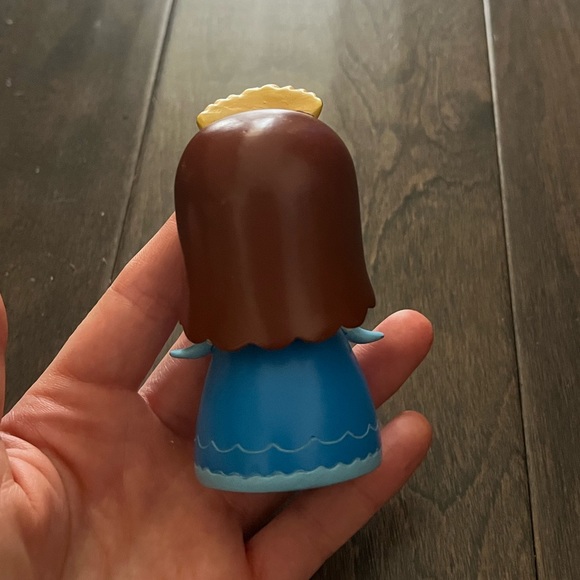 Princess Momiji Doll - Picture 3 of 4